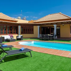 https://villa-la-magnifica.hotelsfuerteventura.org